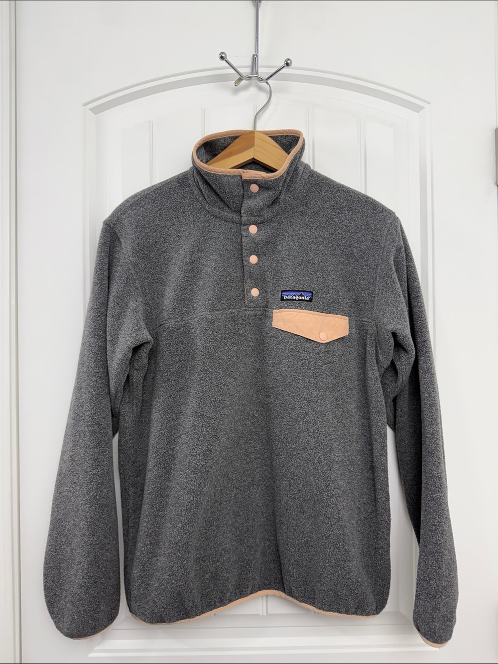 Patagonia Women's Lightweight Synchilla Snap-T Pullover size Small - Picture 1 of 16